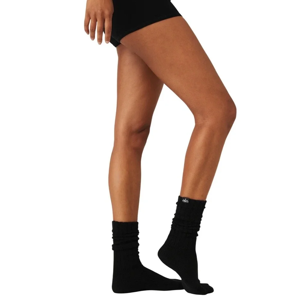 Alo Yoga Unisex Scrunch‎ Socks Black Ribbed Slouchy Crew Athletic A0690U Size M